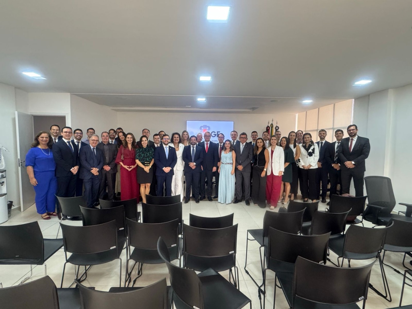 Posse de Dr Flavio procuradores gerais.jpg