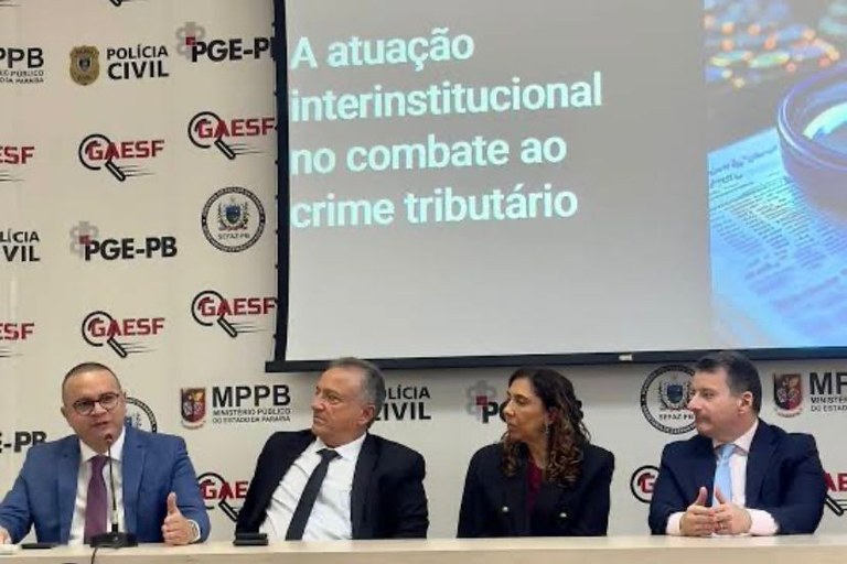 Apreensao Sefaz e PGE.jpg Apreensao Sefaz e PGE.jpg