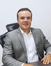 Dr Felipe Silvino.png