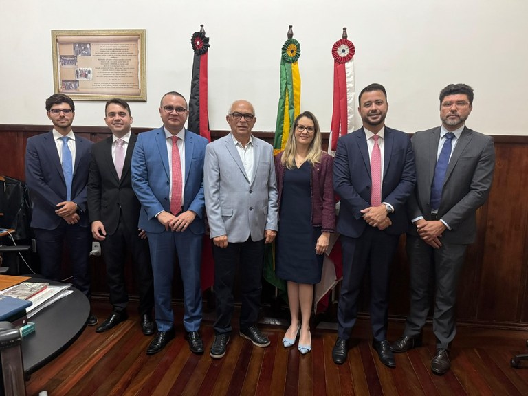 Reunião no TJPB abre.jpg