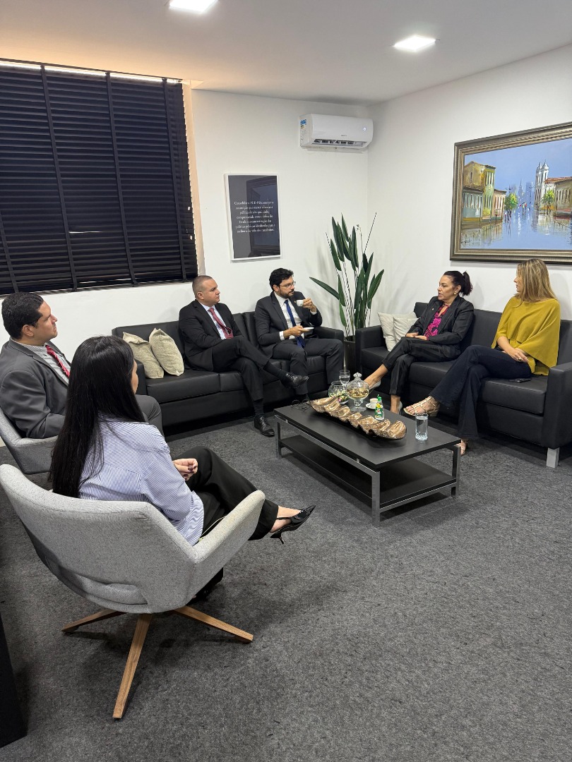 Visita na PGE-AC AM geral.jpg