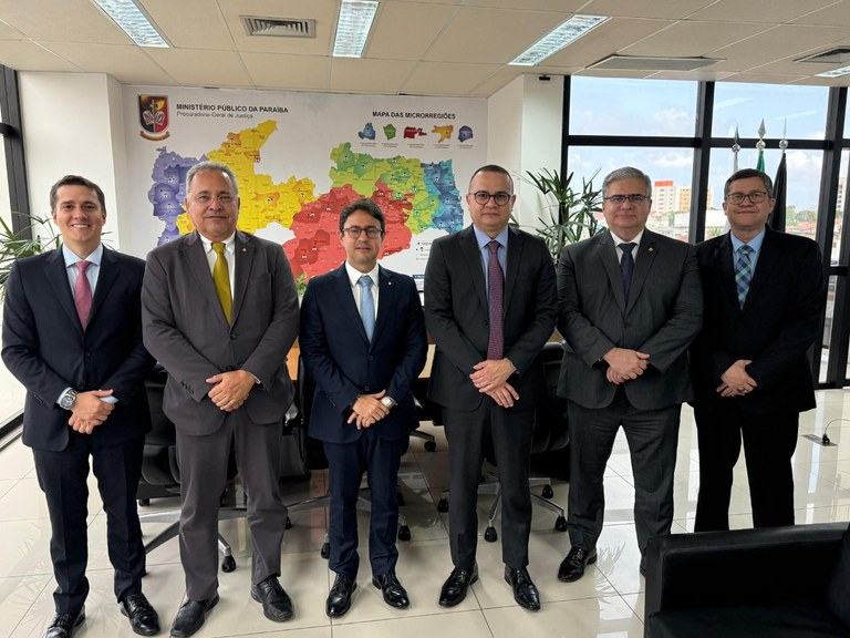 Visita ao MPPB grupo.jpeg