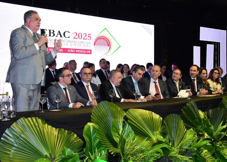 EBAC 2025 Abre.jpeg EBAC 2025 Abre.jpeg