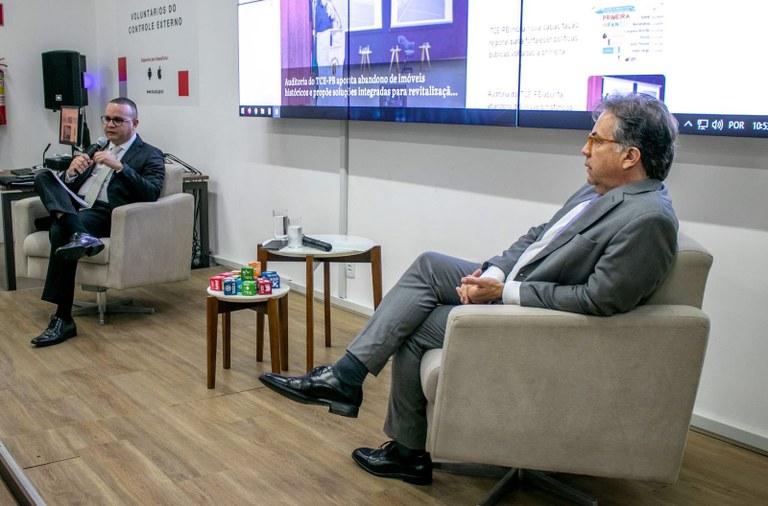 Reuniao TCE 3.jpg