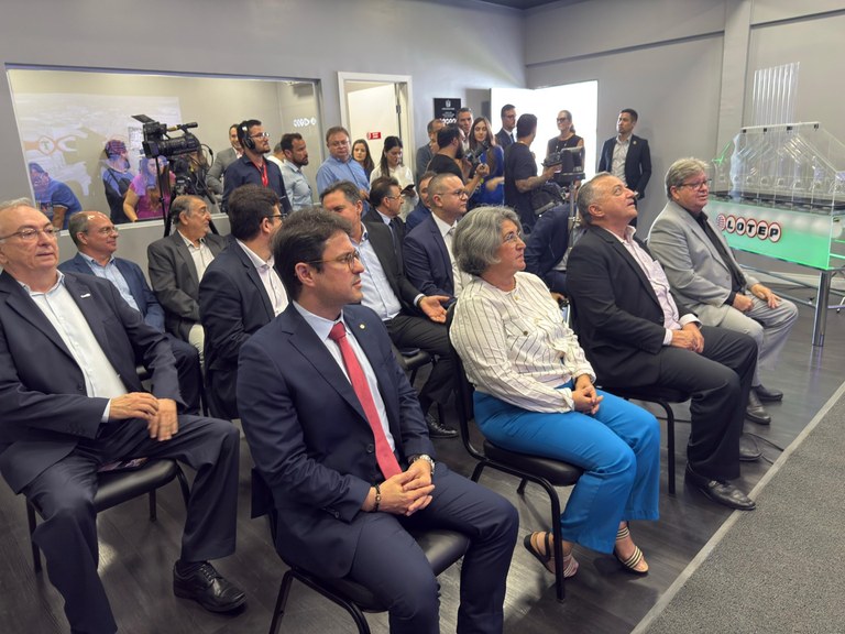 Foto Lotep inaguracao novo espaco.jpeg